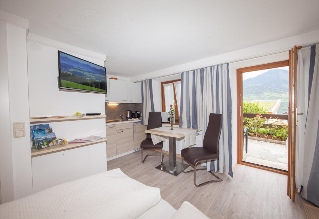 Appartement Haus Sonnenheim Целль-ам-Зеє Номер фото